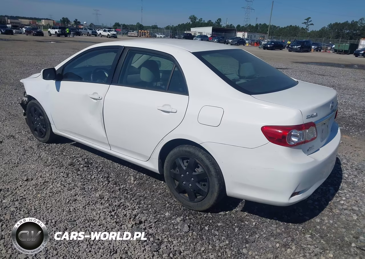 2012 Toyota Corolla Le VIN:2T1BU4EE6CC775261 - 3