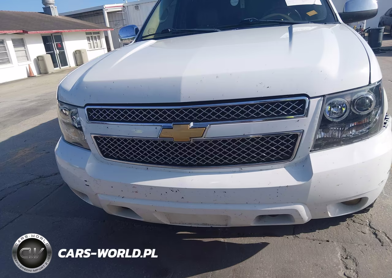 2009 Chevrolet Tahoe Ltz VIN:1GNFK330X9R203012 - 12