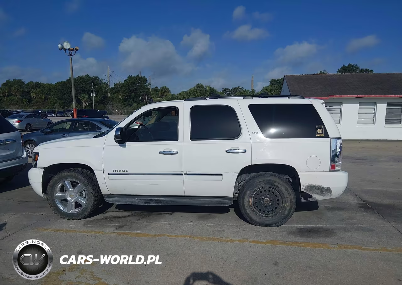 2009 Chevrolet Tahoe Ltz VIN:1GNFK330X9R203012 - 14