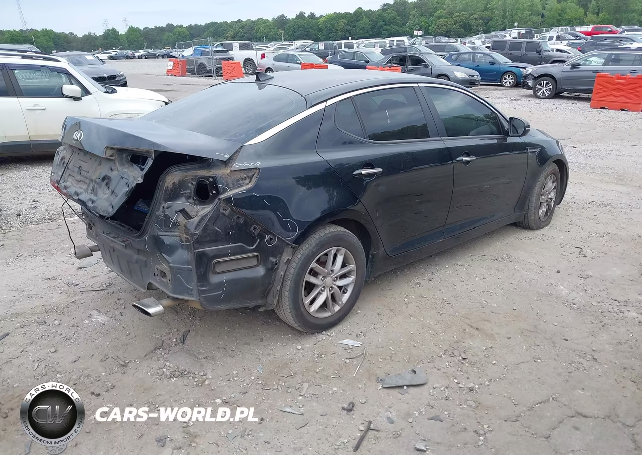 2013 Kia Optima Lx VIN:5XXGM4A71DG153691 - 4