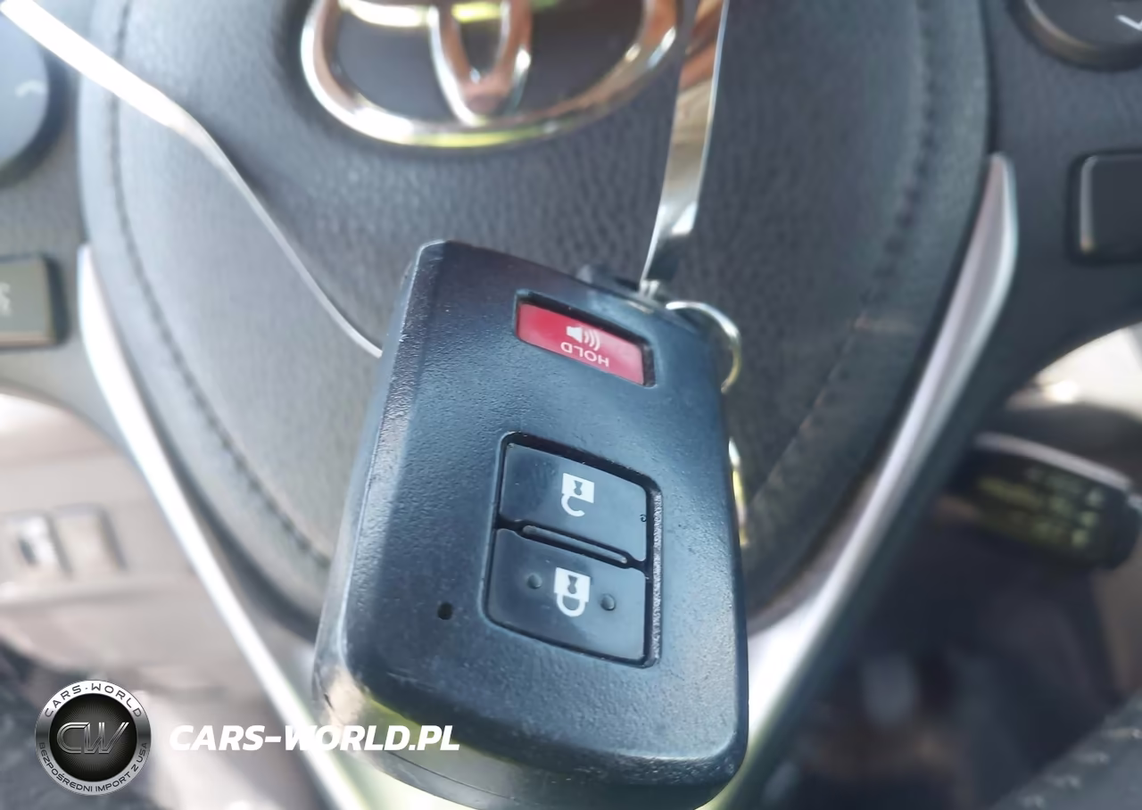 2018 Toyota Rav4 Xle VIN:JTMWFREV2JJ211035 - 11