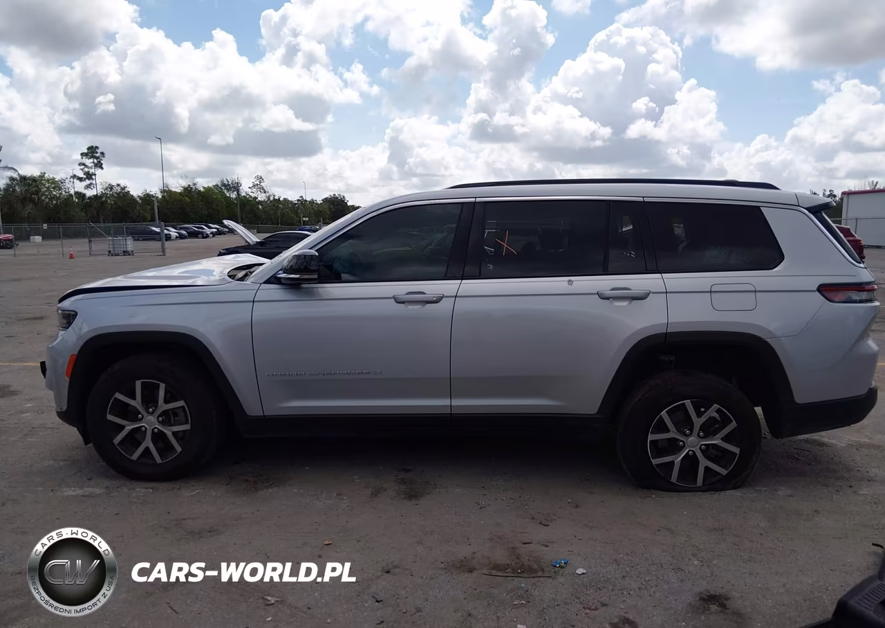 2025 Jeep Grand Cherokee L Limited 4X2 VIN:1C4RJJBG1S8659195 - 14