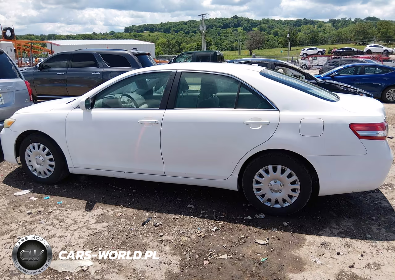 2011 Toyota Camry Le VIN:4T1BF3EK2BU645730 - 15