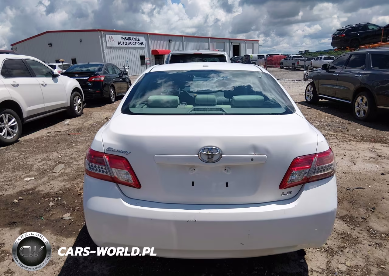 2011 Toyota Camry Le VIN:4T1BF3EK2BU645730 - 17