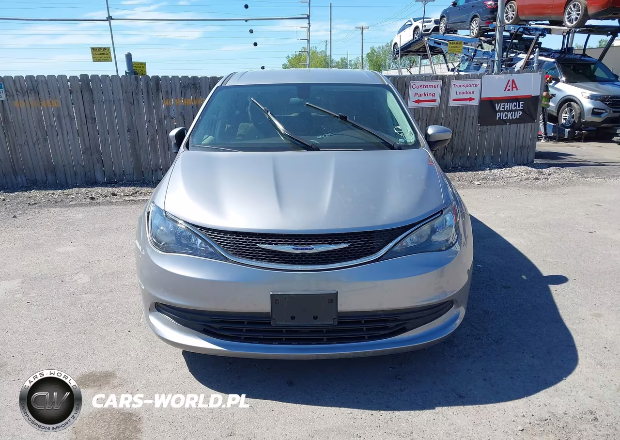 2019 Chrysler Pacifica Lx VIN:2C4RC1CG0KR733624 - 12