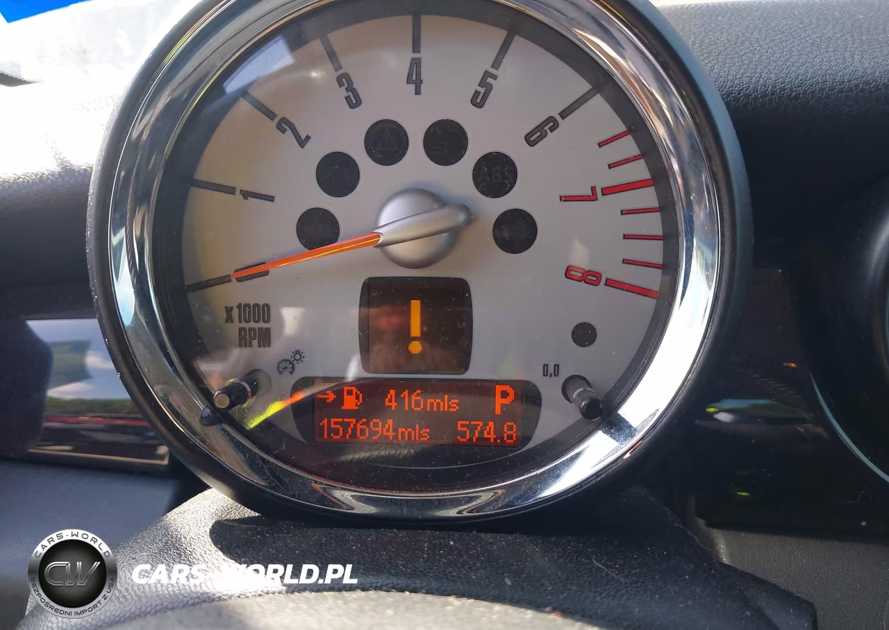 2009 Mini Cooper VIN:WMWMF33509TW76918 - 7