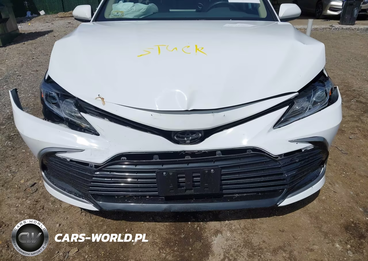 2021 Toyota Camry Le VIN:4T1C11AKXMU453116 - 6