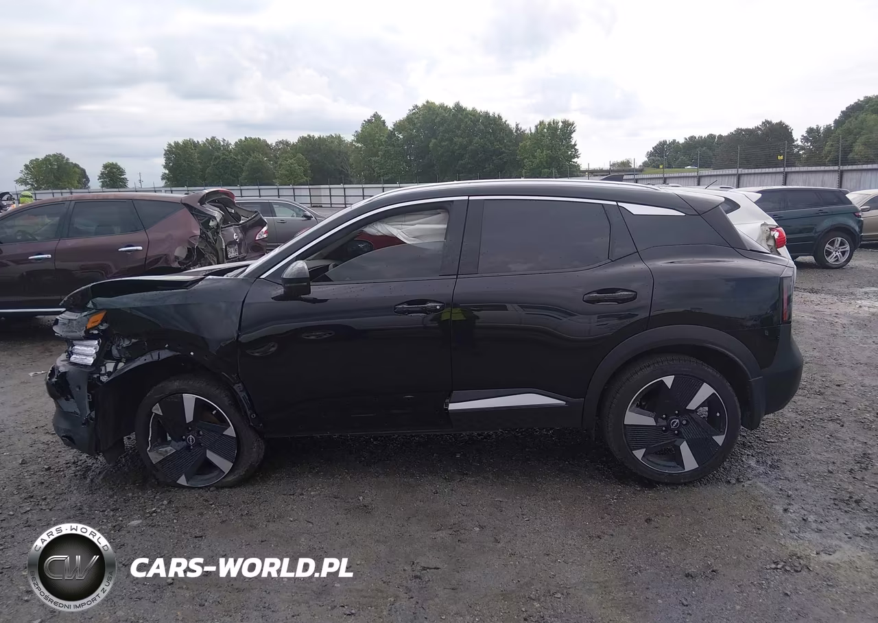 2025 Nissan Kicks Sr Fwd VIN:3N8AP6DA2SL423680 - 14