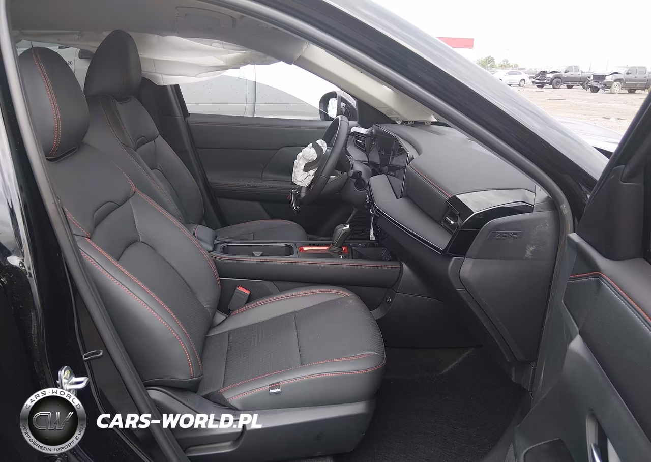 2025 Nissan Kicks Sr Fwd VIN:3N8AP6DA2SL423680 - 5