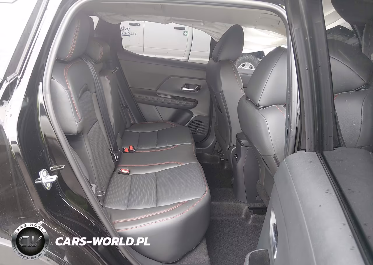 2025 Nissan Kicks Sr Fwd VIN:3N8AP6DA2SL423680 - 8