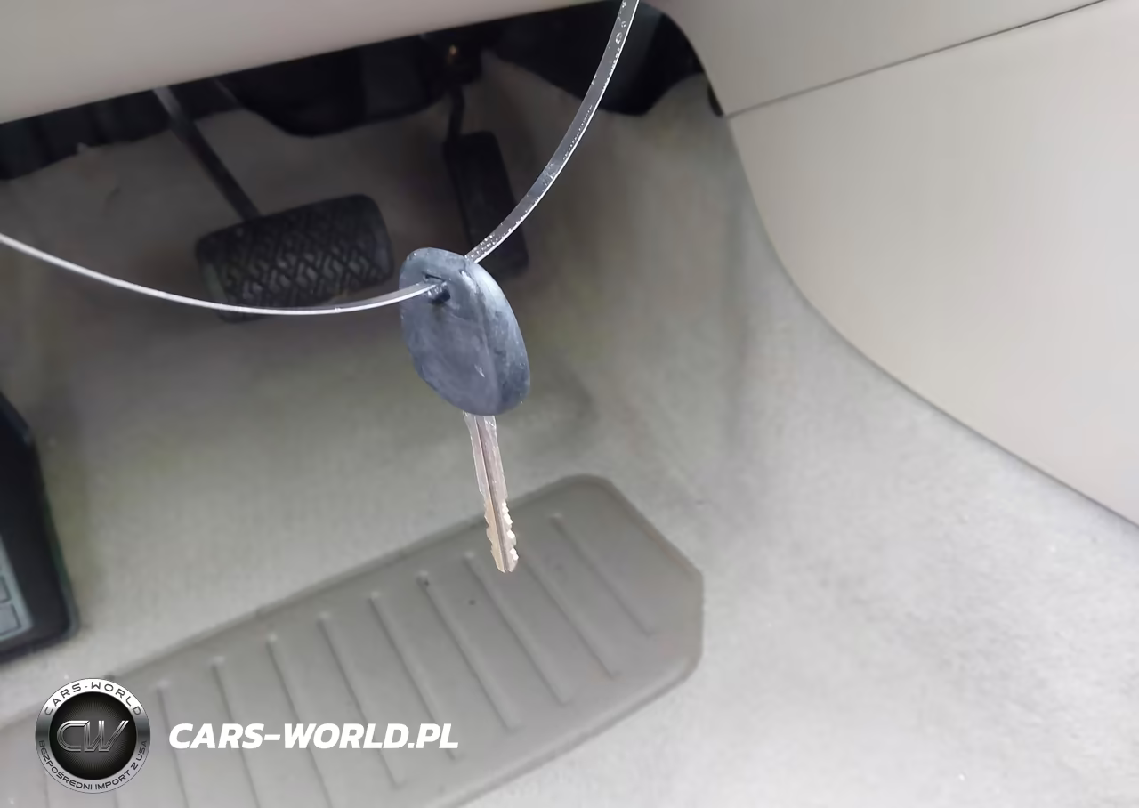 2006 Toyota Corolla Le VIN:1NXBR32E46Z570217 - 11