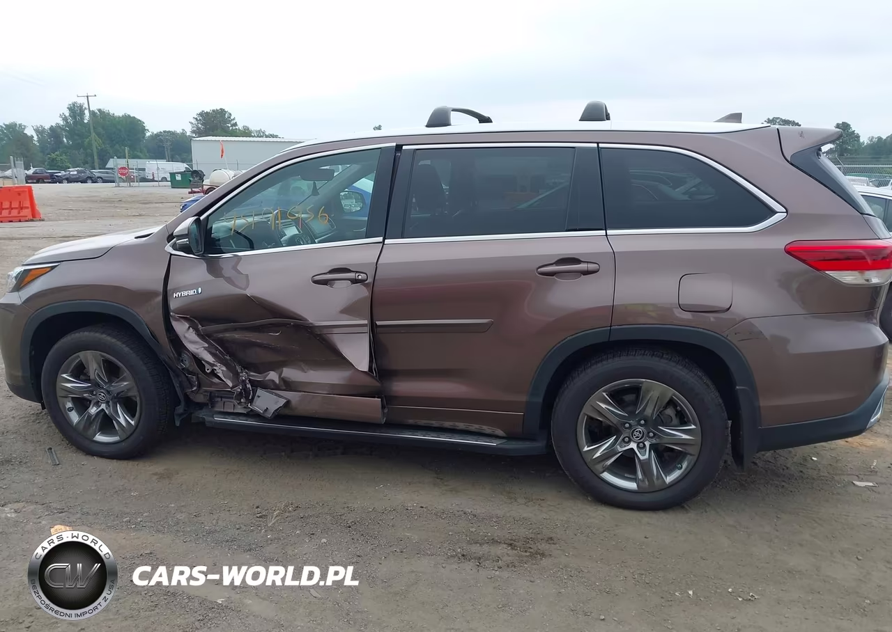2017 Toyota Highlander Hybrid Limited Platinum VIN:5TDDGRFH8HS021332 - 14