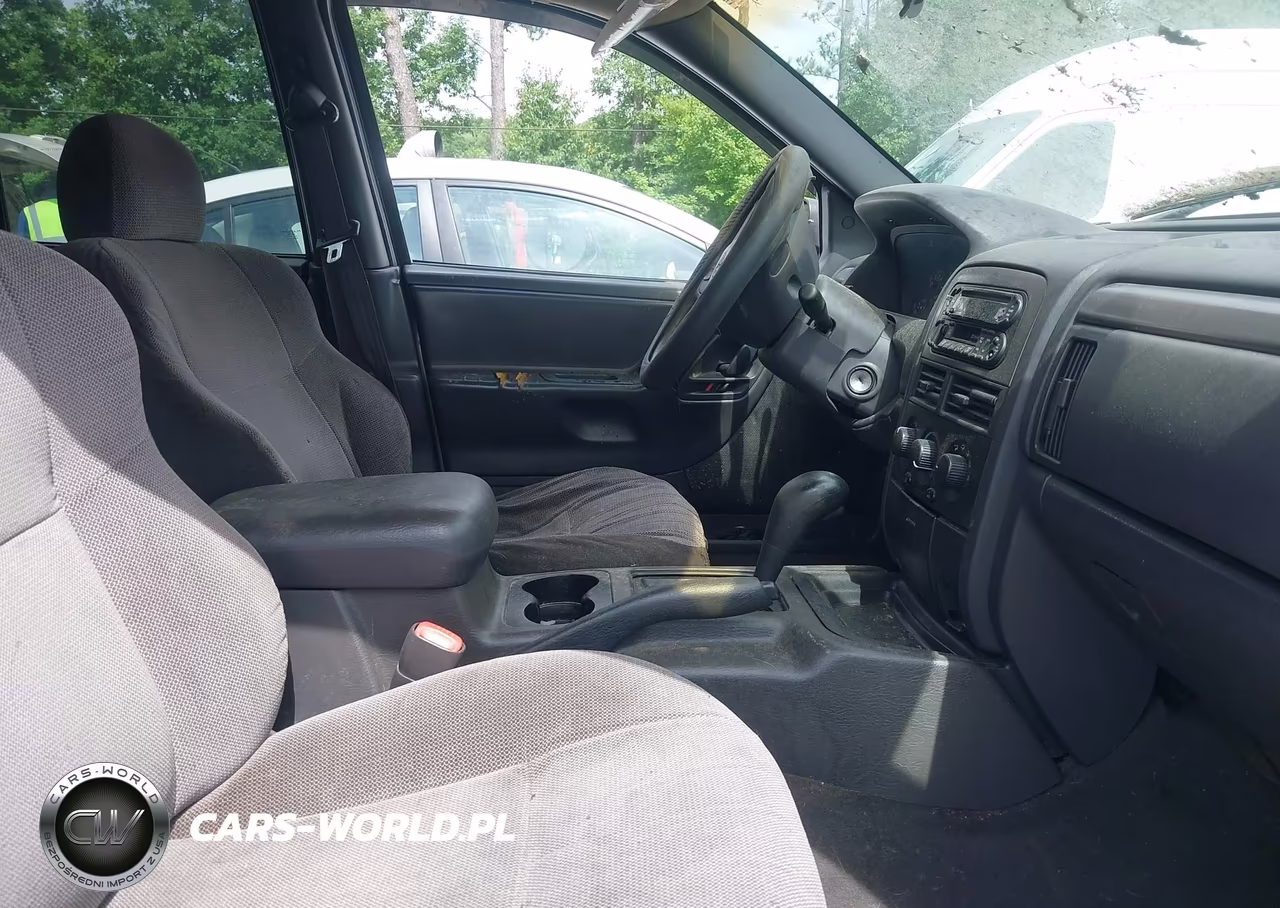 2001 Jeep Grand Cherokee Laredo VIN:1J4GX48S31C679926 - 5