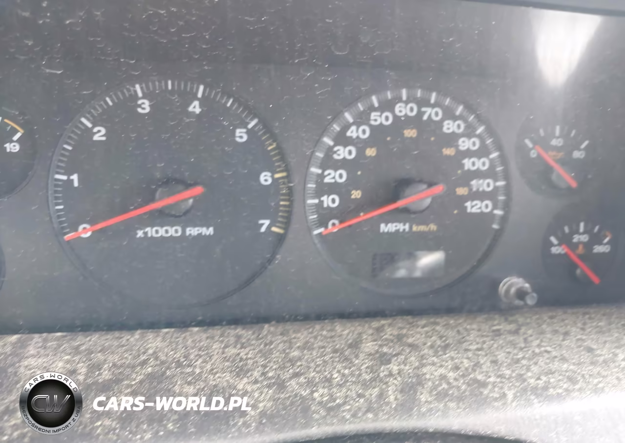 2001 Jeep Grand Cherokee Laredo VIN:1J4GX48S31C679926 - 7