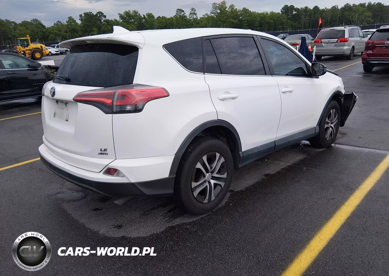 2017 Toyota Rav4 Le VIN:2T3BFREV2HW629900 - 4