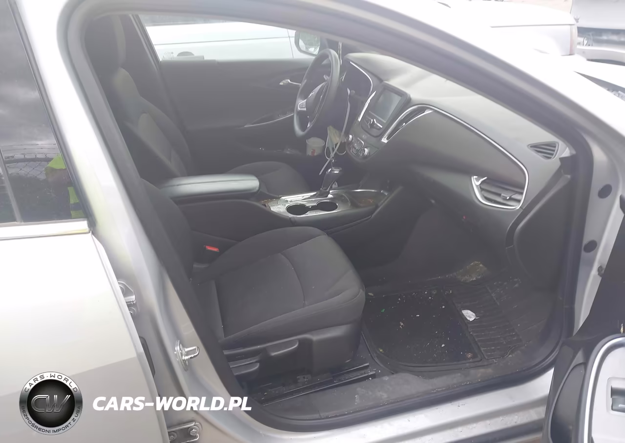 2018 Chevrolet Malibu Lt VIN:1G1ZD5ST0JF143246 - 5
