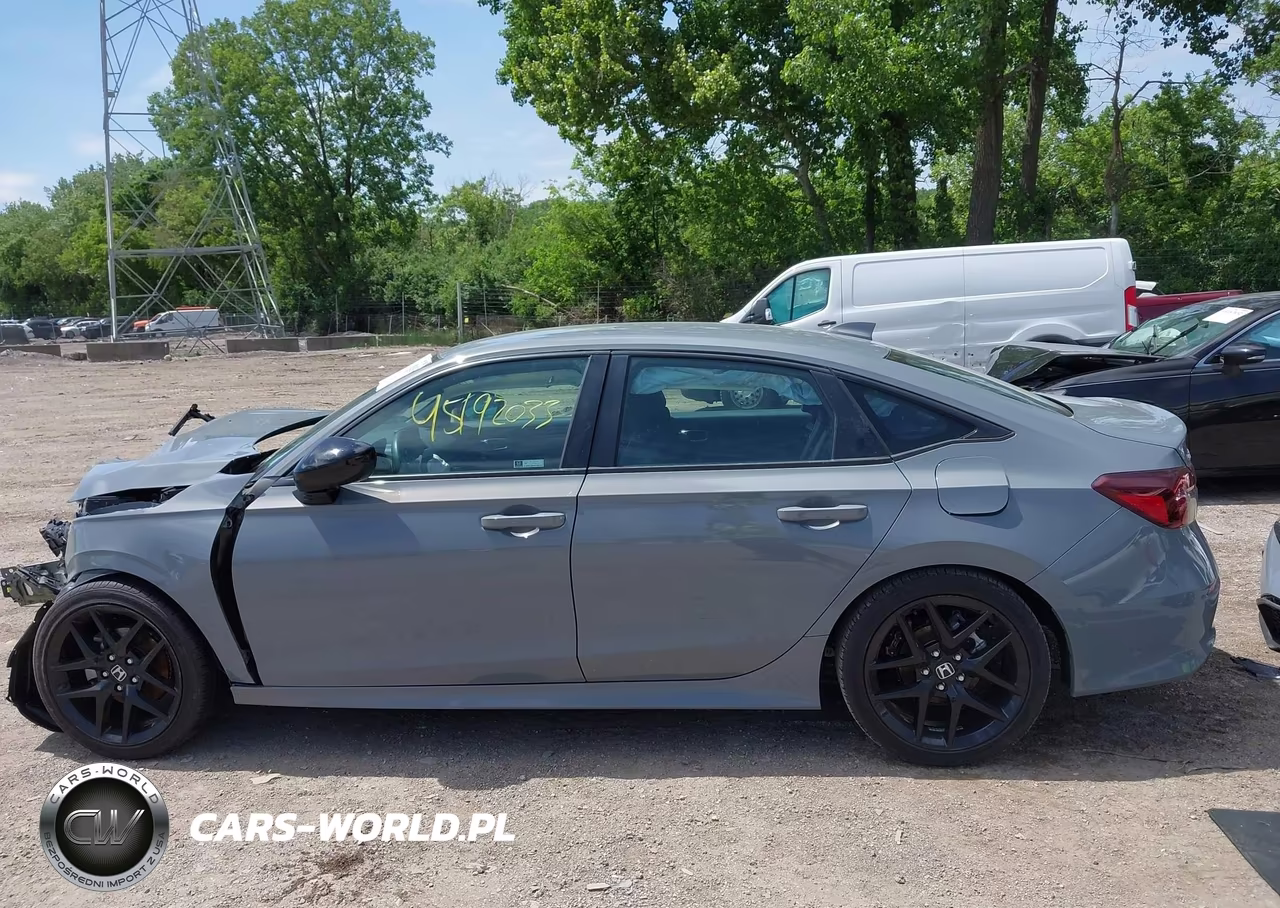 2025 Honda Civic Sport VIN:2HGFE2F50SH605405 - 14