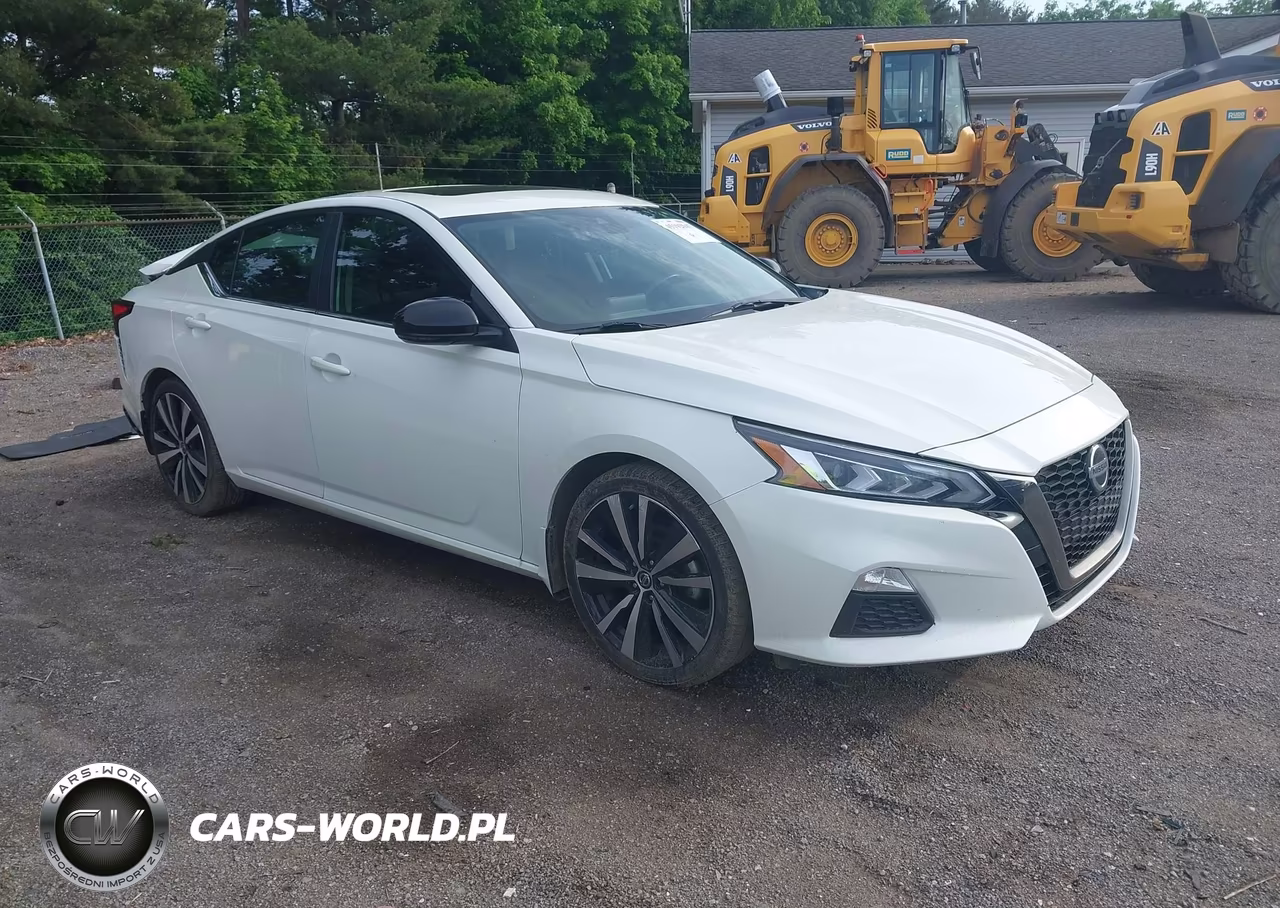 2021 Nissan Altima Sr Fwd – zdjęcie 1 z 17