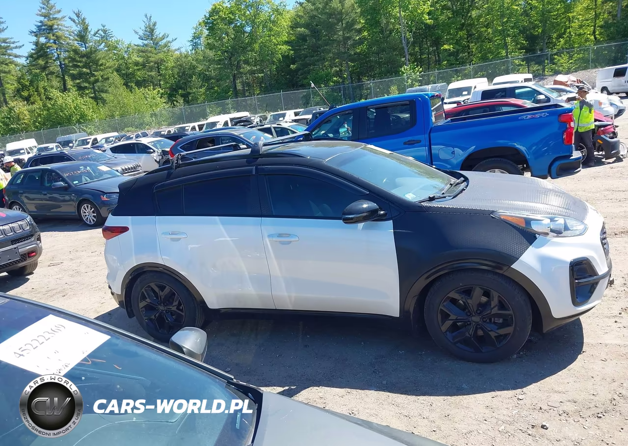 2020 Kia Sportage S VIN:KNDP6CACXL7683070 - 14