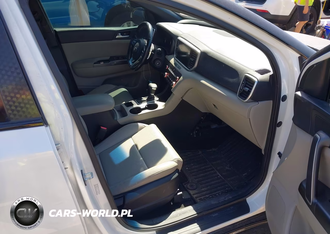 2020 Kia Sportage S VIN:KNDP6CACXL7683070 - 5