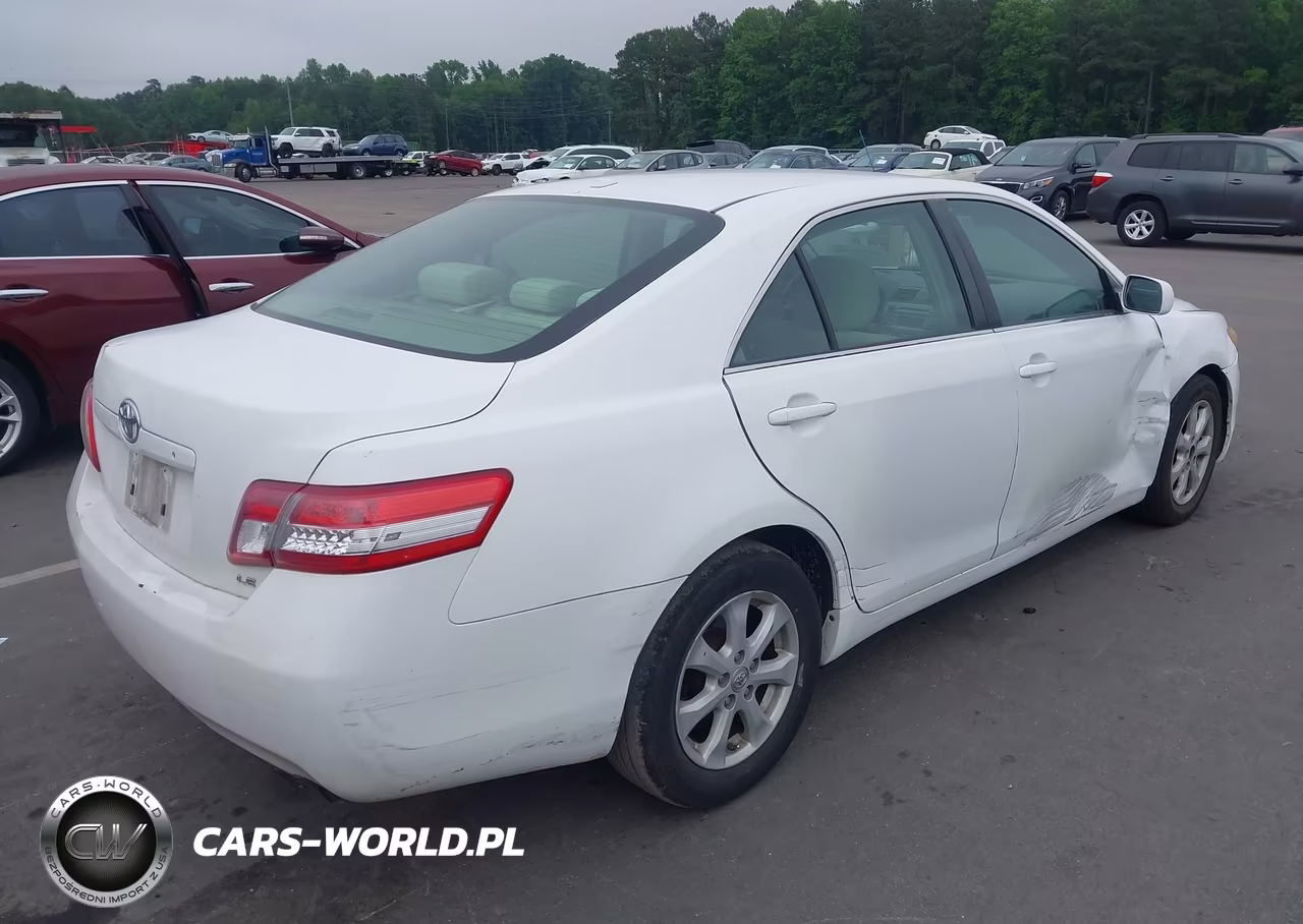 2011 Toyota Camry Le VIN:4T1BF3EK5BU674039 - 4