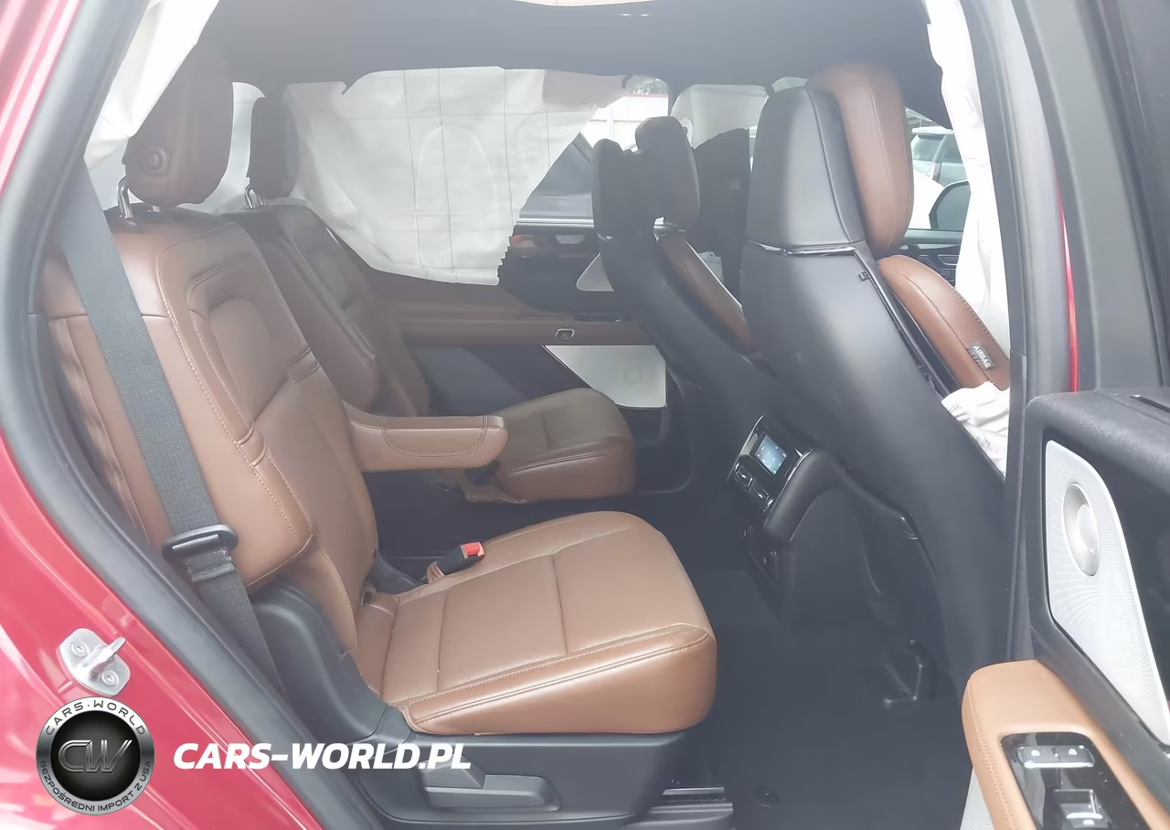 2020 Lincoln Aviator Reserve VIN:5LM5J7XCXLGL37243 - 8