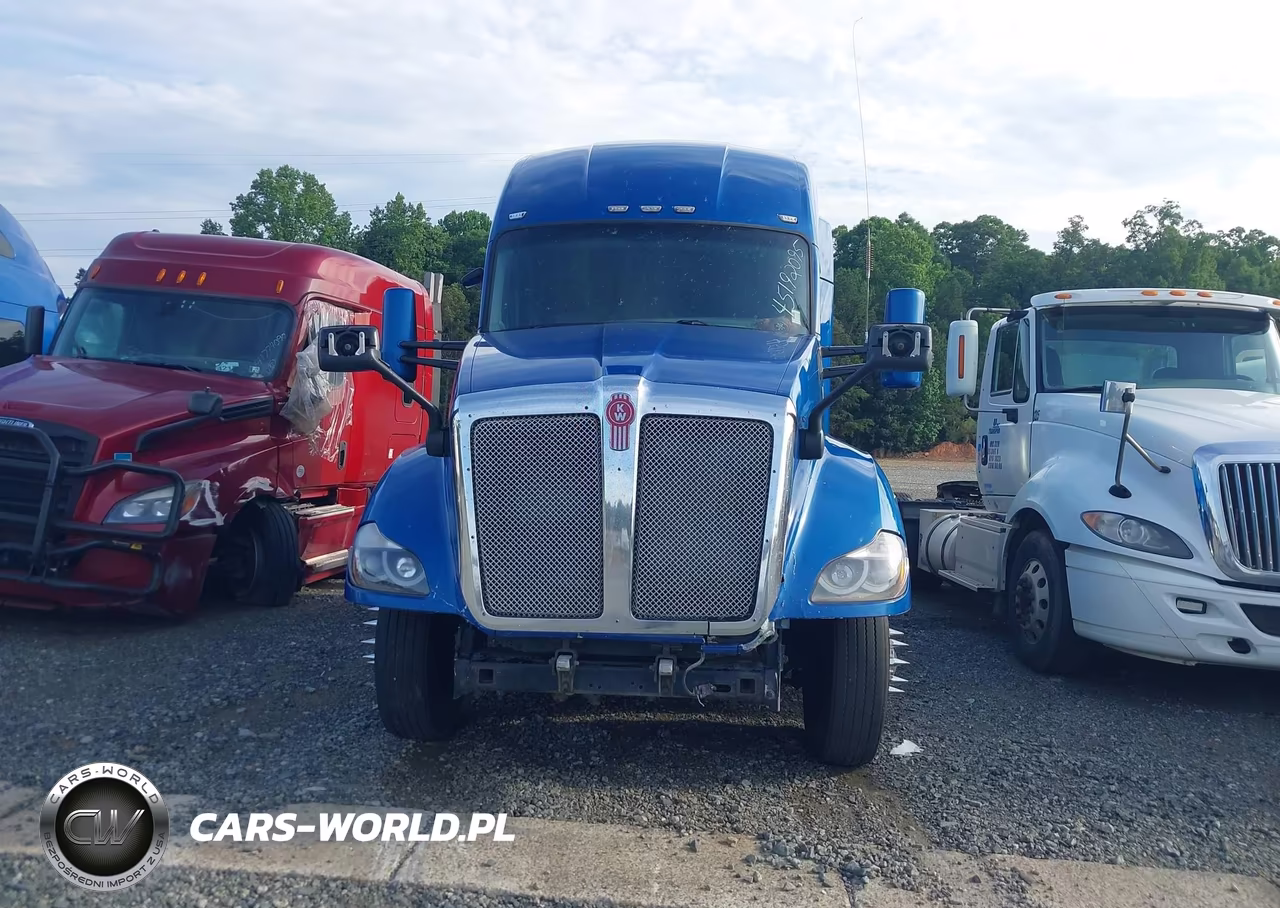 2017 Kenworth T680 VIN:1XKYDP9X9HJ131969 - 13