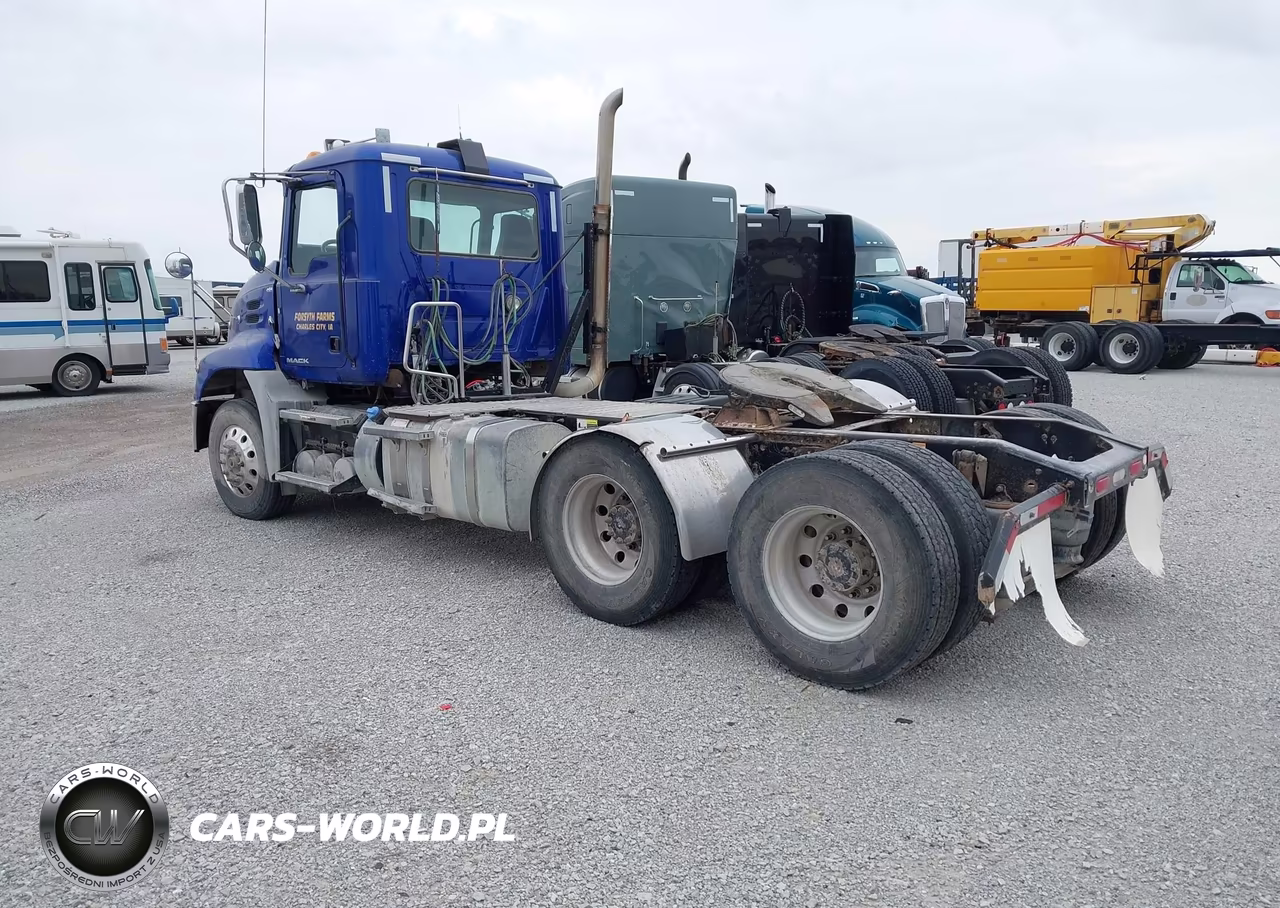 2016 Mack 600 Cxu600 VIN:1M1AW07Y0GM010741 - 3
