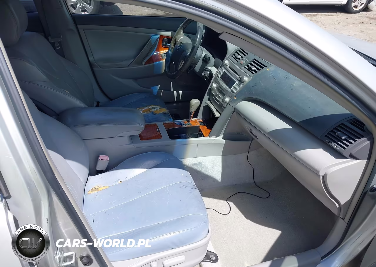 2010 Toyota Camry Xle VIN:4T1BF3EKXAU056326 - 5