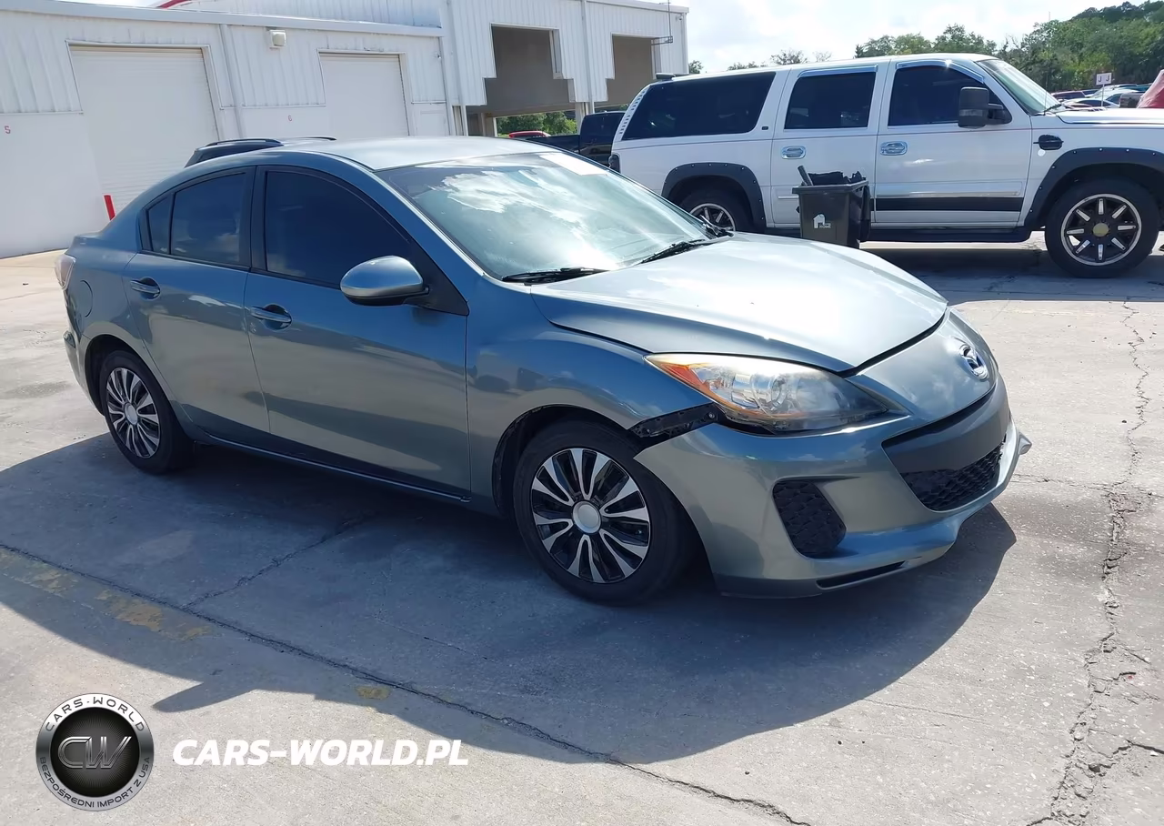 2013 Mazda Mazda3 I Sport