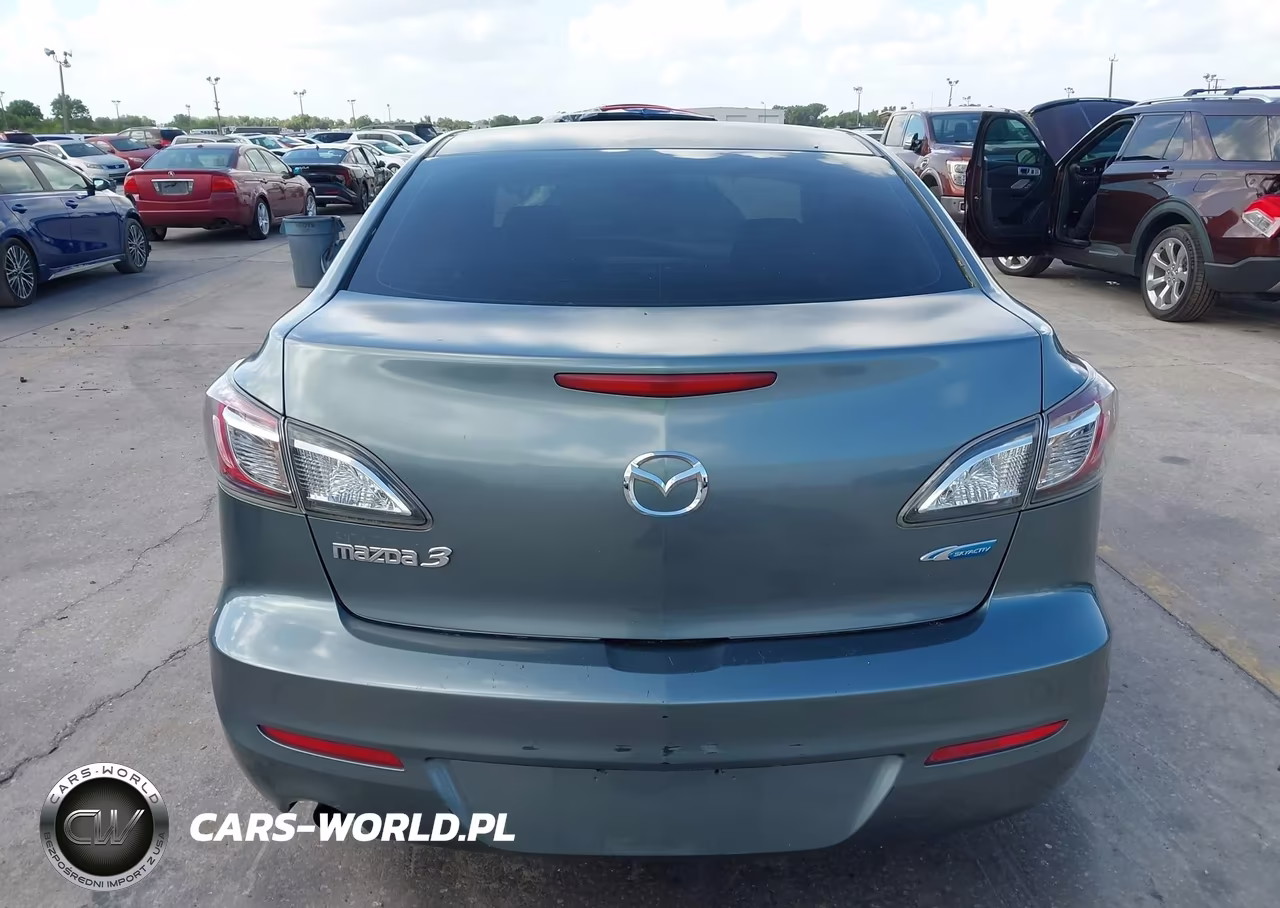 2013 Mazda Mazda3 I Sport VIN:JM1BL1U74D1777486 - 16