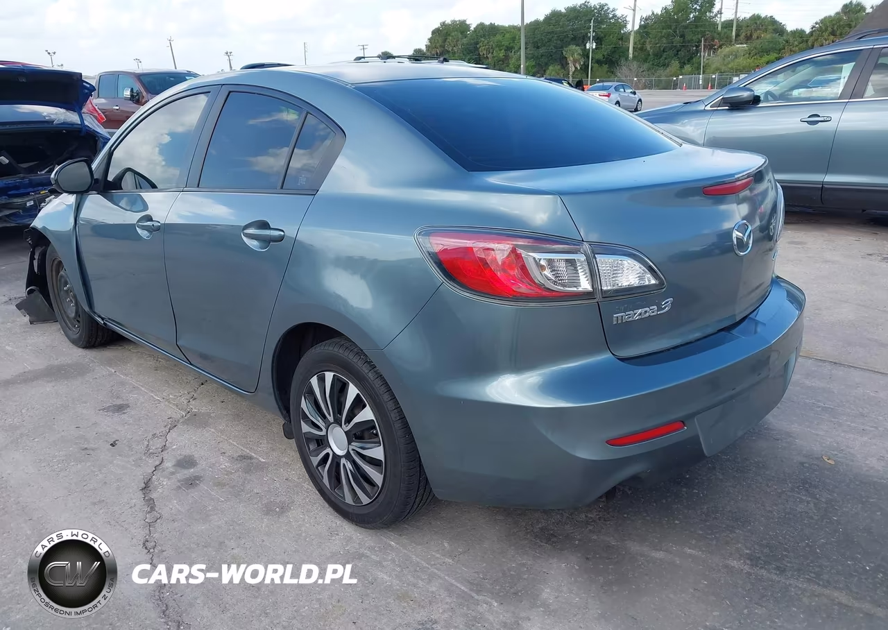 2013 Mazda Mazda3 I Sport VIN:JM1BL1U74D1777486 - 3