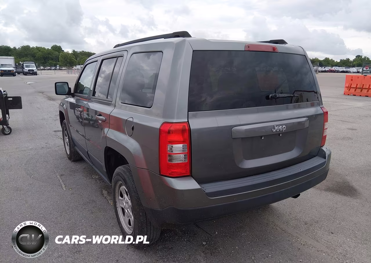 2012 Jeep Patriot Sport VIN:1C4NJPBA5CD635004 - 3