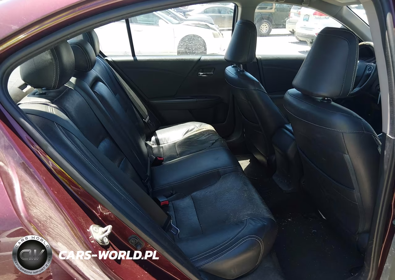 2015 Honda Accord Sport VIN:1HGCR2F52FA017792 - 8