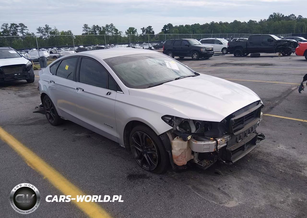 2018 Ford Fusion Hybrid Se – zdjęcie 1 z 17