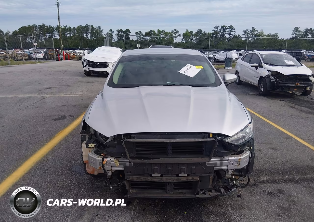 2018 Ford Fusion Hybrid Se VIN:3FA6P0LU1JR120661 - 13