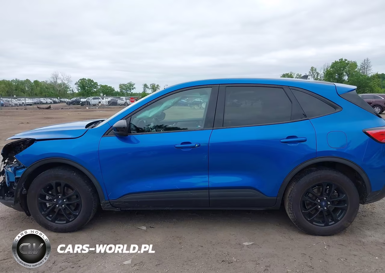 2020 Ford Escape Se Sport Hybrid VIN:1FMCU0BZ9LUB90709 - 15