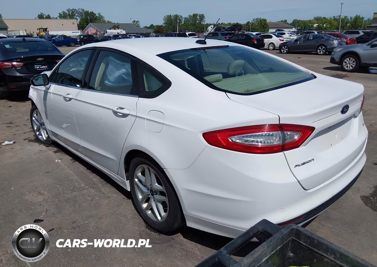 2013 Ford Fusion Se VIN:3FA6P0H77DR204815 - 3