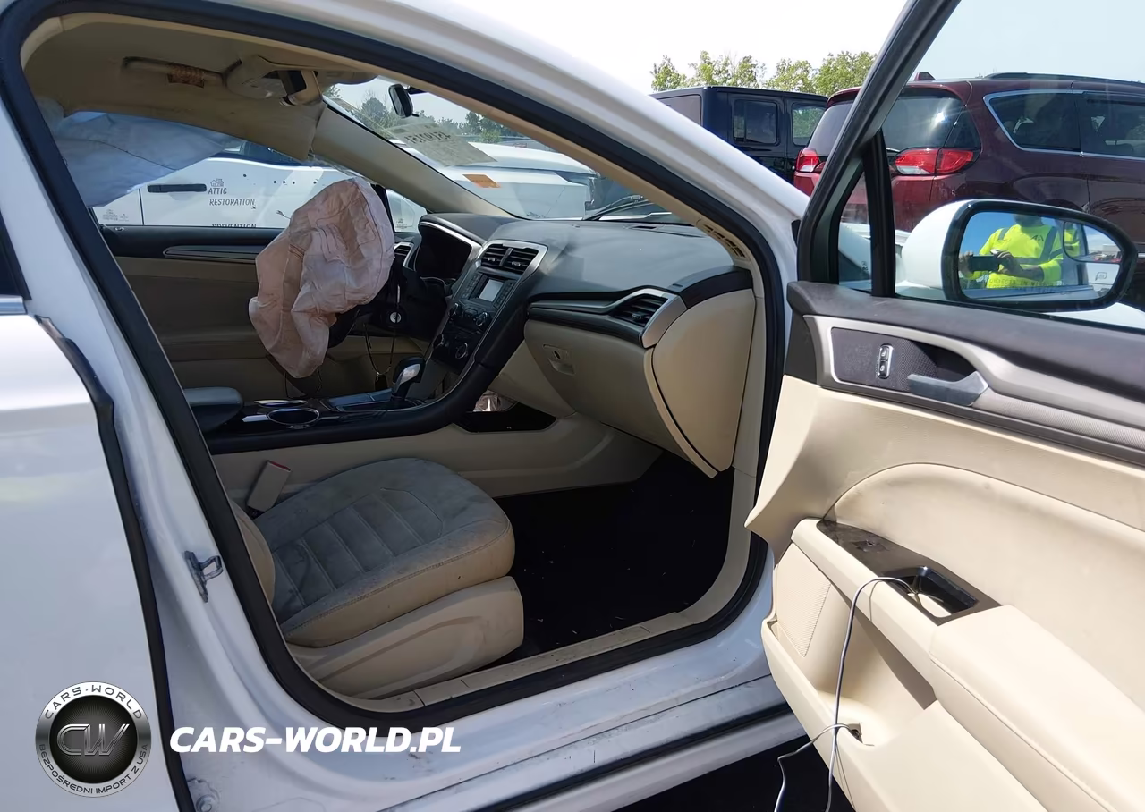 2013 Ford Fusion Se VIN:3FA6P0H77DR204815 - 5