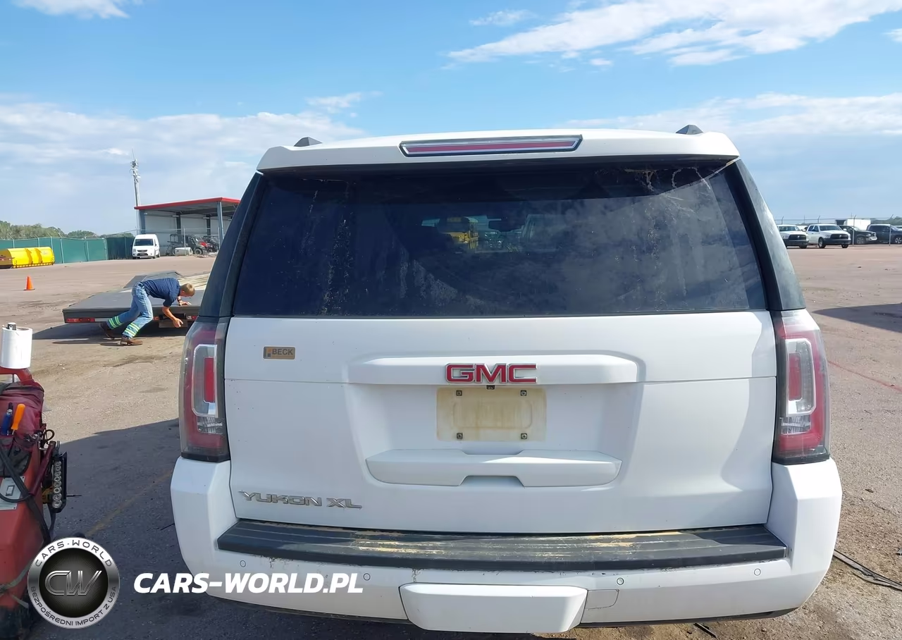 2017 GMC Yukon Xl Slt VIN:1GKS2GKC5HR193759 - 16