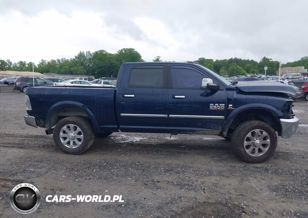 2013 Ram 2500 Laramie VIN:3C6UR5FLXDG614844 - 13