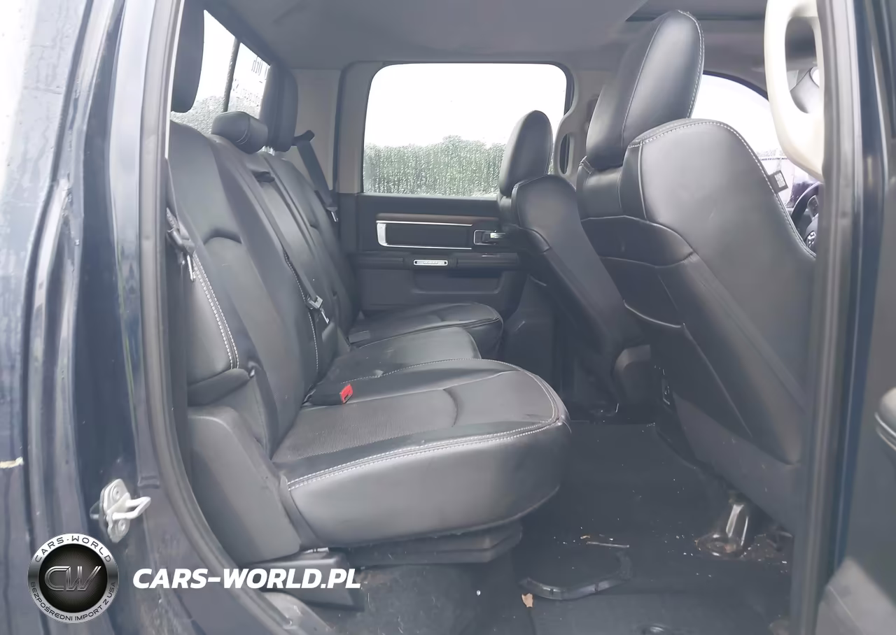 2013 Ram 2500 Laramie VIN:3C6UR5FLXDG614844 - 8