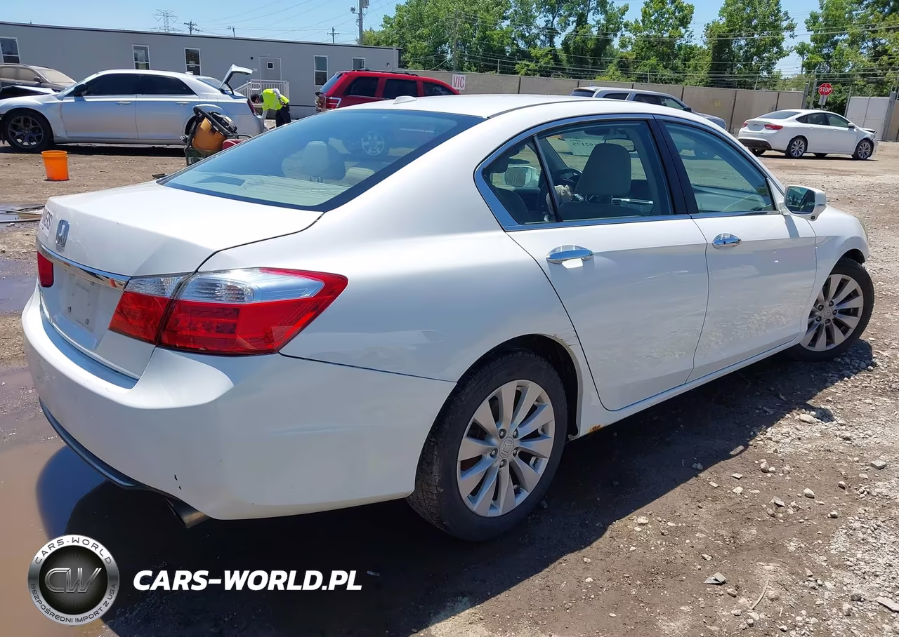 2015 Honda Accord Ex-L VIN:1HGCR2F85FA233646 - 4