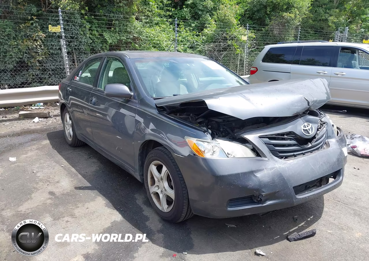 2007 Toyota Camry Le – zdjęcie 1 z 16