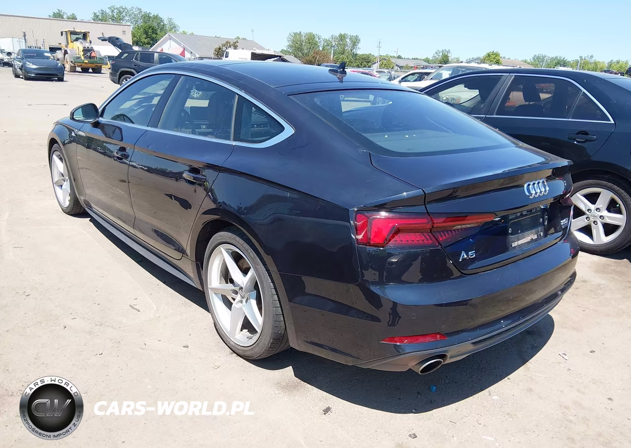 2018 Audi A5 2.0T Premium VIN:WAUENCF53JA122937 - 3