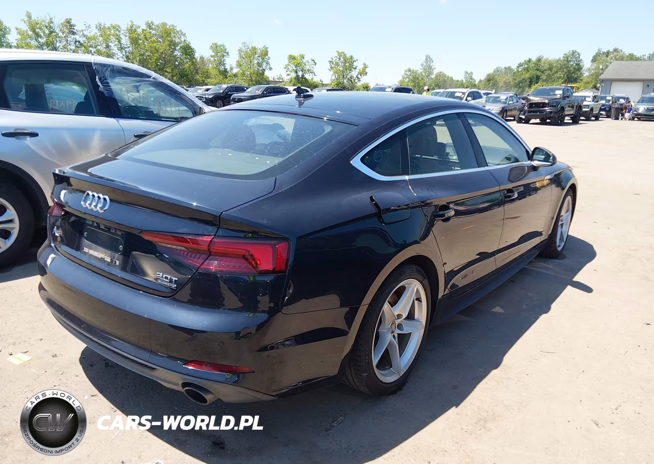 2018 Audi A5 2.0T Premium VIN:WAUENCF53JA122937 - 4