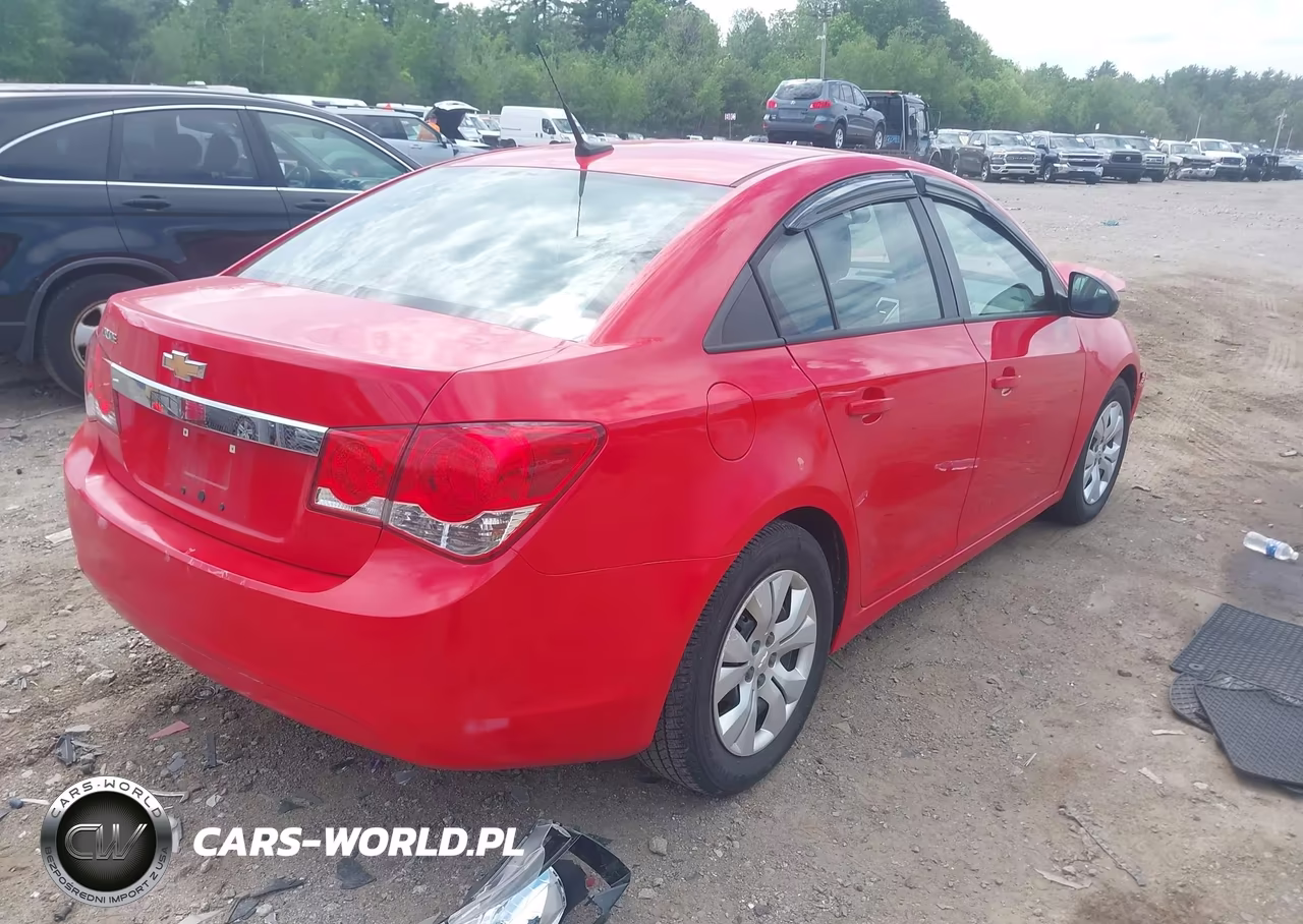 2014 Chevrolet Cruze Ls Auto VIN:1G1PA5SG2E7117234 - 4