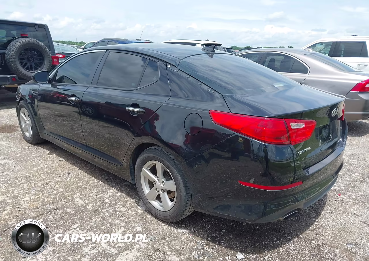 2015 Kia Optima Lx VIN:5XXGM4A78FG489406 - 3
