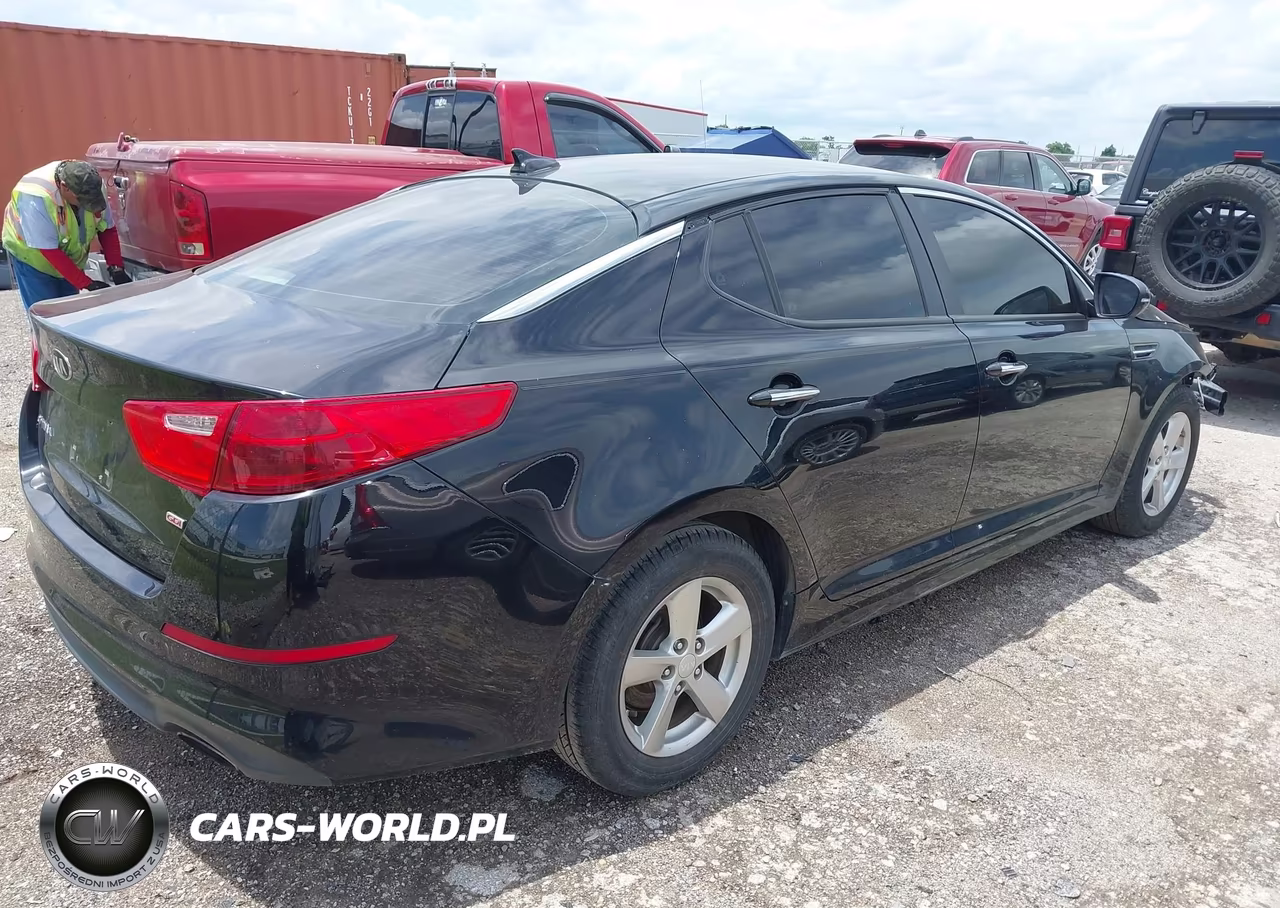 2015 Kia Optima Lx VIN:5XXGM4A78FG489406 - 4