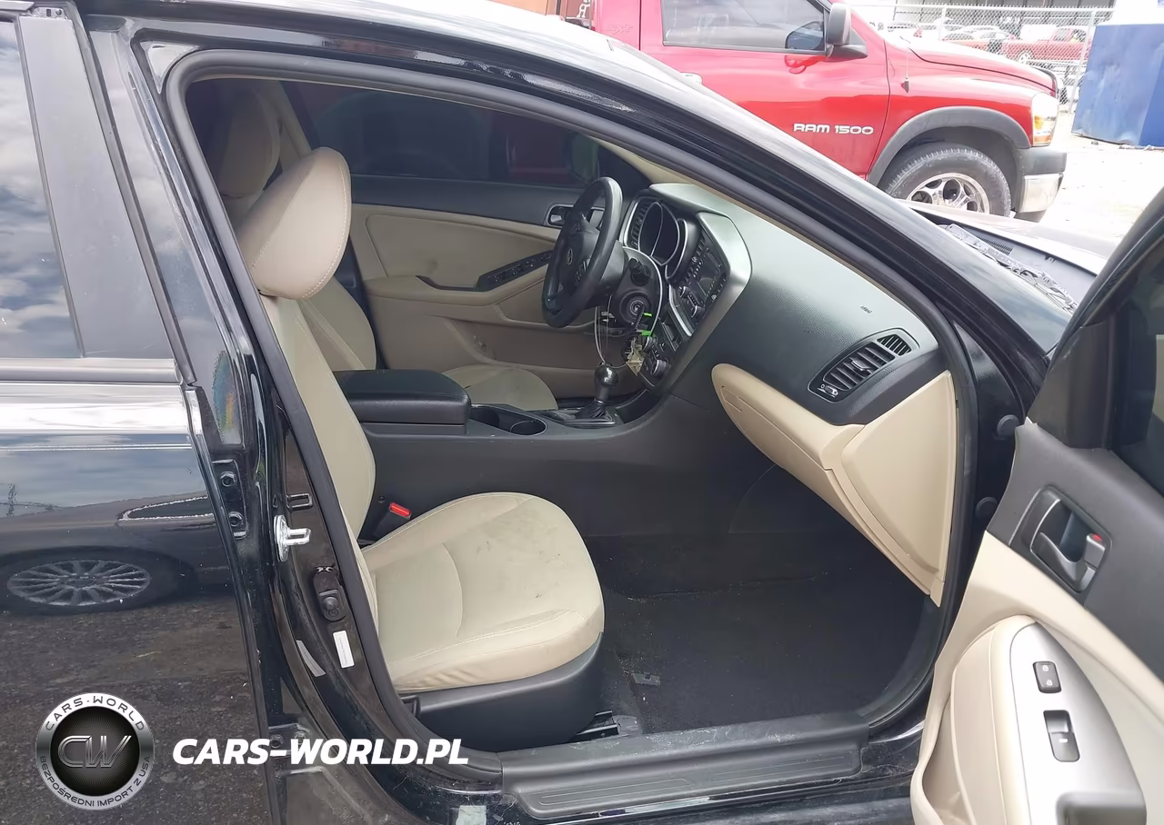 2015 Kia Optima Lx VIN:5XXGM4A78FG489406 - 5